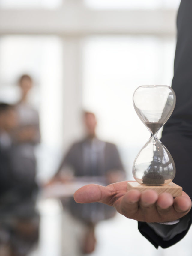 cropped-businessman-holding-hour-glass-signifies-importance-being-time-scaled-1.jpg